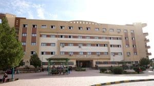 «إعادة هيكلة كليات التربية».. عميد تربية أسيوط السابق يطرح رؤية لربط إعداد المعلم بسوق العمل 4 502 إعادة هيكلة كليات التربية «إعادة هيكلة كليات التربية».. عميد تربية أسيوط السابق يطرح رؤية لربط إعداد المعلم بسوق العمل موقع في الجامعة
