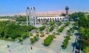 عميد حقوق العاصمة: تطوير البرامج القانونية يحتاج لجان متخصصة وشراكات مع سوق العمل لضمان كفاءة الخريجين| خاص 5 50سنة تطوير البرامج القانونية عميد حقوق العاصمة: تطوير البرامج القانونية يحتاج لجان متخصصة وشراكات مع سوق العمل لضمان كفاءة الخريجين| خاص موقع في الجامعة