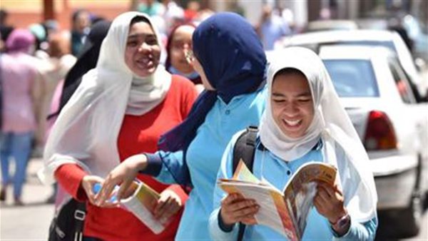 حل النموذج الاسترشادي الثاني لمادة اللغة الإنجليزية