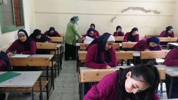 إتاحة النموذج الاسترشادي الثاني في الفيزياء إنجليزي