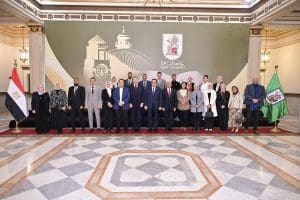 رئيس جامعة القاهرة يترأس الاجتماع الأول لمنصة «أثر» لتنظيم ساعات العمل التطوعي للطلاب 4 FB IMG 1772697441236 جامعة القاهرة رئيس جامعة القاهرة يترأس الاجتماع الأول لمنصة «أثر» لتنظيم ساعات العمل التطوعي للطلاب موقع في الجامعة