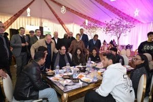 رئيس جامعة القاهرة: اللقاءات المباشرة مع الطلاب تعزز روح الأسرة داخل المجتمع الجامعي 2 رئيس جامعة القاهرة: اللقاءات المباشرة مع الطلاب تعزز روح الأسرة داخل المجتمع الجامعي