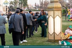 جامعة العبور للعلوم والتكنولوجيا تنظم إفطارها الرمضاني السنوي لتعزيز التواصل بين أسرة الجامعة| صور 2 جامعة العبور للعلوم والتكنولوجيا تنظم إفطارها الرمضاني السنوي لتعزيز التواصل بين أسرة الجامعة| صور