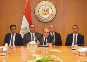 اجتماع وزاري لمناقشة معادلة الشهادات وتسهيل قبول الطلاب المصريين بالخارج في الجامعات.. (تفاصيل) 2 اجتماع وزاري لمناقشة معادلة الشهادات وتسهيل قبول الطلاب المصريين بالخارج بالجامعات