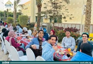 طلاب جامعة العبور للعلوم والتكنولوجيا يجتمعون على مائدة إفطار رمضانية لتعزيز روح الانتماء والتآلف| صور 9 FB IMG 1773828419498 جامعة العبور للعلوم والتكنولوجيا طلاب جامعة العبور للعلوم والتكنولوجيا يجتمعون على مائدة إفطار رمضانية لتعزيز روح الانتماء والتآلف| صور موقع في الجامعة