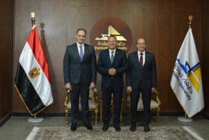 رئيس جامعة دمياط ونائب المحافظ يناقشان تعزيز دور الجامعة في خدمة المجتمع 3 FB IMG 1774360010086 رئيس جامعة دمياط ونائب المحافظ رئيس جامعة دمياط ونائب المحافظ يناقشان تعزيز دور الجامعة في خدمة المجتمع موقع في الجامعة