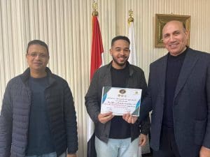 FB IMG 1774805623728 جامعة الزقازيق جامعة الزقازيق تكرم فريق هندسة الزقازيق لمتميزهم في هاكاثون الابتكار الصحي موقع في الجامعة