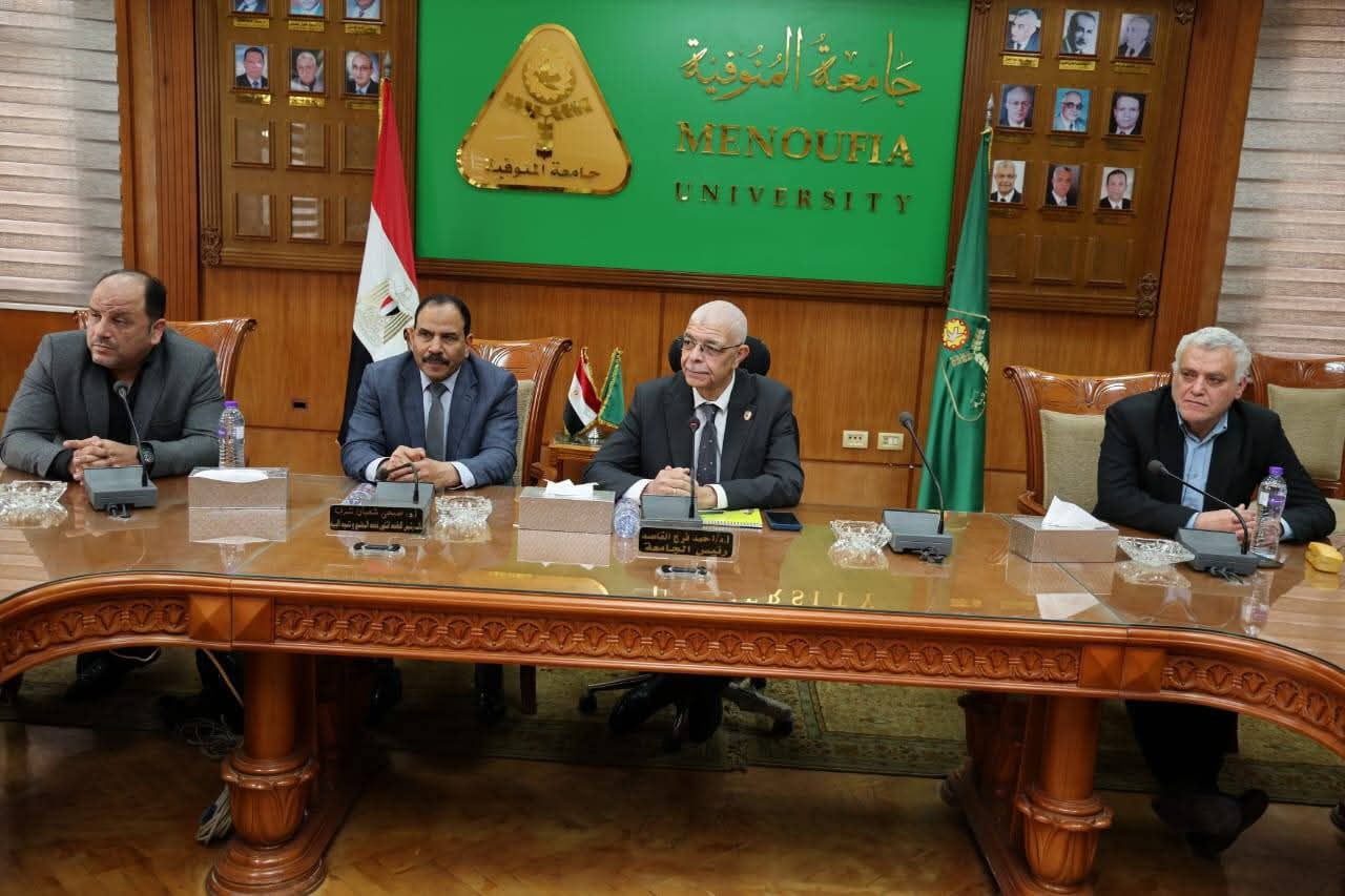 FB IMG 1774808888445 نجاح تفريخ أسماك البوري صناعيًا لأول مرة رئيس جامعة المنوفية يترأس اجتماعًا لتطوير التصنيفات الدولية وتعزيز البحث العلمي موقع في الجامعة