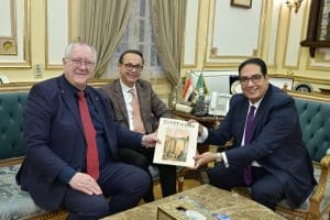"من بينها الطب والقانون".. جامعة القاهرة وبون الألمانية تتفقان على تعزيز التعاون الأكاديمي والبحثي 4 FB IMG 1774876749598 جامعة القاهرة وبون الألمانية "من بينها الطب والقانون".. جامعة القاهرة وبون الألمانية تتفقان على تعزيز التعاون الأكاديمي والبحثي موقع في الجامعة