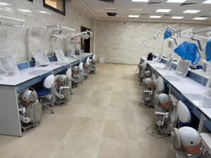 IMG 20260306 WA0153 جامعة الإسماعيلية الأهلية جامعة الإسماعيلية الأهلية تواصل تجهيز معامل التدريب وعيادات كلية طب الأسنان وفق أحدث المعايير موقع في الجامعة