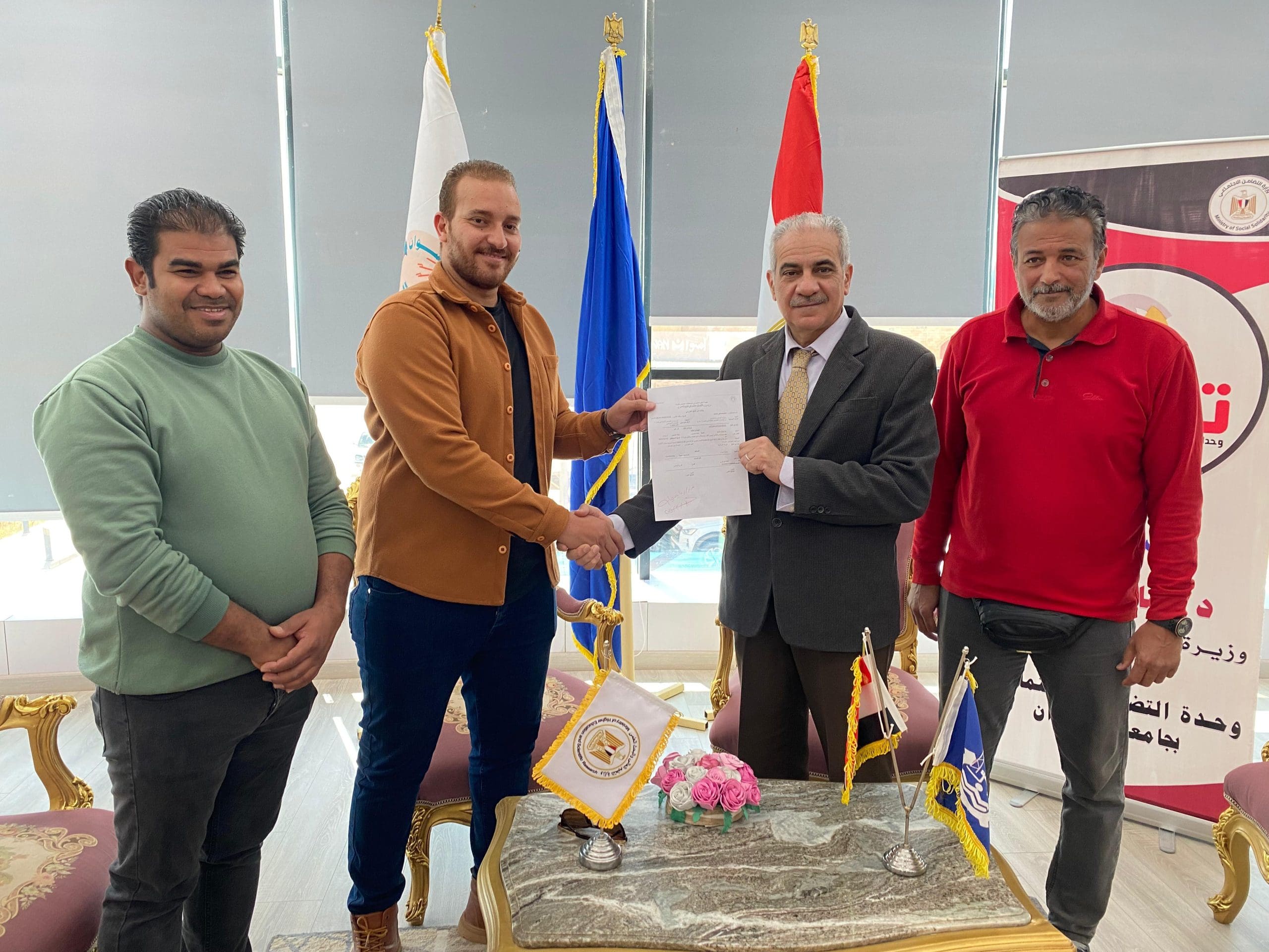 IMG 20260309 WA0045 scaled وزارة التضامن الاجتماعي وزارة التضامن الاجتماعي تسدد 2.3 مليون جنيه لأكثر من 2300 طالب بجامعة أسوان موقع في الجامعة