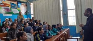 جامعة قناة السويس تنظم برامج توعوية 
