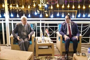 رئيس جامعة القاهرة يشارك إفطار أعضاء هيئة التدريس ويؤكد دعم التأمين الطبي وصندوق الرعاية بـ30 مليون جنيه 6 IMG 20260315 WA0042 رئيس جامعة القاهرة يشارك إفطار أعضاء هيئة التدريس رئيس جامعة القاهرة يشارك إفطار أعضاء هيئة التدريس ويؤكد دعم التأمين الطبي وصندوق الرعاية بـ30 مليون جنيه موقع في الجامعة