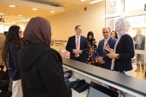 السفير البريطاني يزور الجامعة البريطانية ويشيد بالمستوى الأكاديمي والإنشائي المتميز بها 6 IMG 20260318 WA0094 السفير البريطاني يزور الجامعة البريطانية السفير البريطاني يزور الجامعة البريطانية ويشيد بالمستوى الأكاديمي والإنشائي المتميز بها موقع في الجامعة