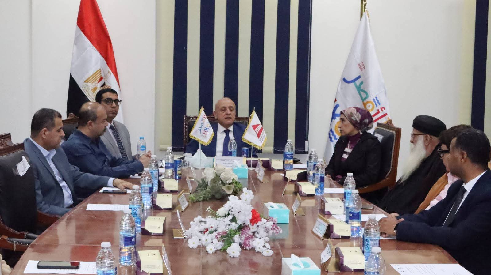 IMG 20260318 WA0134 جامعة طيبة التكنولوجية جامعة طيبة التكنولوجية تقدم برامج عملية لنشر الاستدامة والثقافة بمكتبة مصر بالأقصر موقع في الجامعة