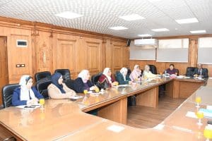 رئيس جامعة قناة السويس يكشف خطة الامتحانات ويعلن تشغيل المبنى الإلكتروني 2 رئيس جامعة قناة السويس يكشف خطة الامتحانات