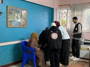 جامعة قناة السويس والإسماعيلية الأهلية تطلقان قافلة طبية شاملة لكبار السن بالإسماعيلية 2 جامعة قناة السويس والإسماعيلية الأهلية تطلقان قافلة طبية