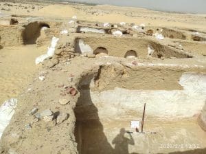 جامعة القاهرة: كشف وادي النطرون يعيد رسم تاريخ نشأة الرهبنة ويعزز مكانة مصر عالميًا 4 IMG 20260328 WA0014 جامعة القاهرة جامعة القاهرة: كشف وادي النطرون يعيد رسم تاريخ نشأة الرهبنة ويعزز مكانة مصر عالميًا موقع في الجامعة