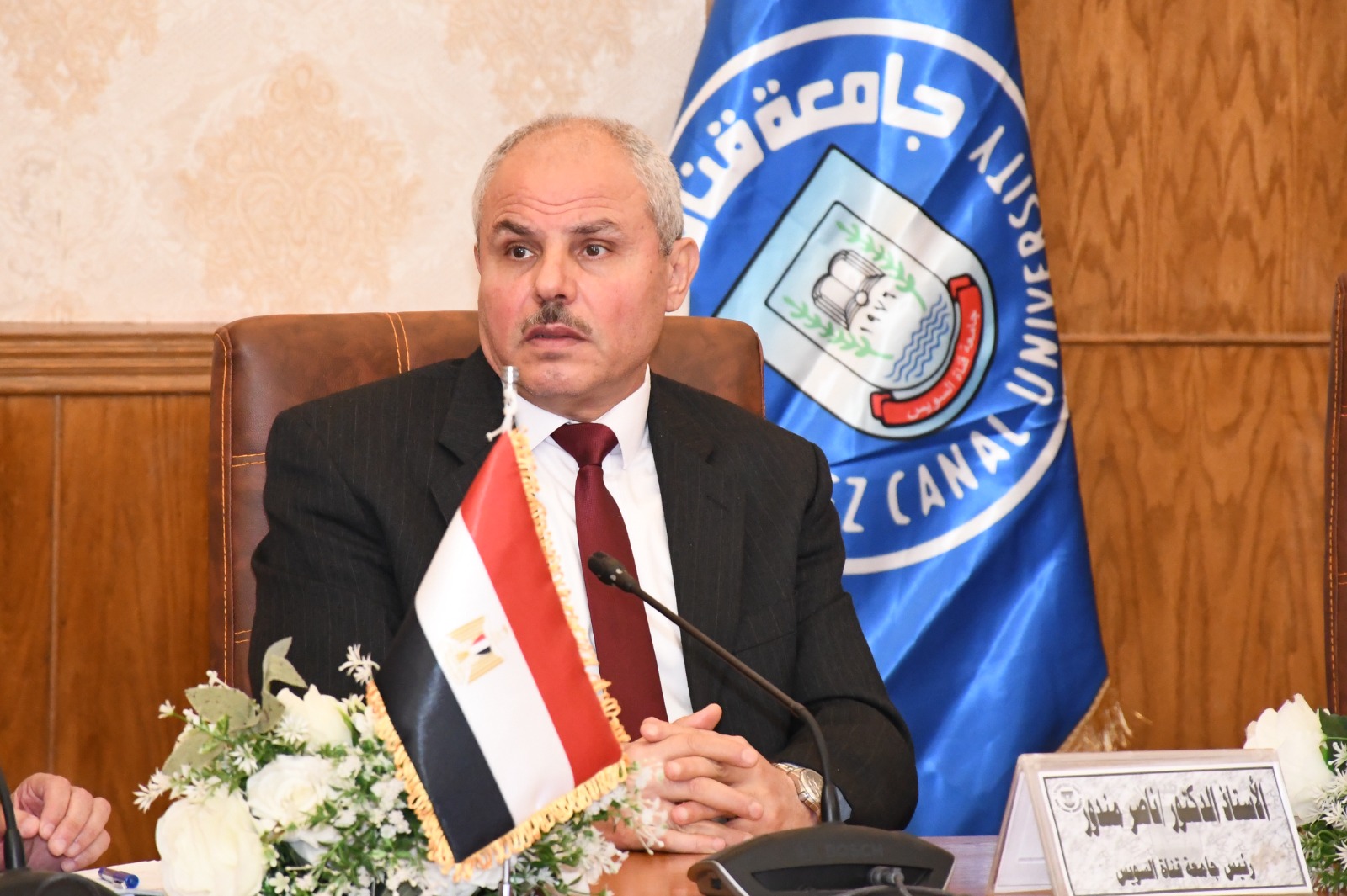 IMG 20260330 WA0005 جامعة قناة السويس تنظم اختبارات محو الأمية جامعة قناة السويس تنظم اختبارات محو الأمية لأولياء أمور طلاب ذوي الهمم الثلاثاء 31 مارس 2026 موقع في الجامعة