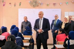 وزير التعليم يشدد: الالتزام بالتقييمات الأسبوعية لضمان قياس مستوى الطلاب والطالبات 2 وزير التعليم يشدد: الالتزام بالتقييمات الأسبوعية لضمان قياس مستوى الطلاب والطالبات