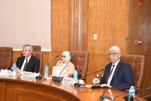 جامعة قناة السويس تستعرض إنجازاتها الدولية وتكشف خطة التحول الرقمي وترشيد الطاقة 5 IMG 20260331 WA0054 جامعة قناة السويس جامعة قناة السويس تستعرض إنجازاتها الدولية وتكشف خطة التحول الرقمي وترشيد الطاقة موقع في الجامعة