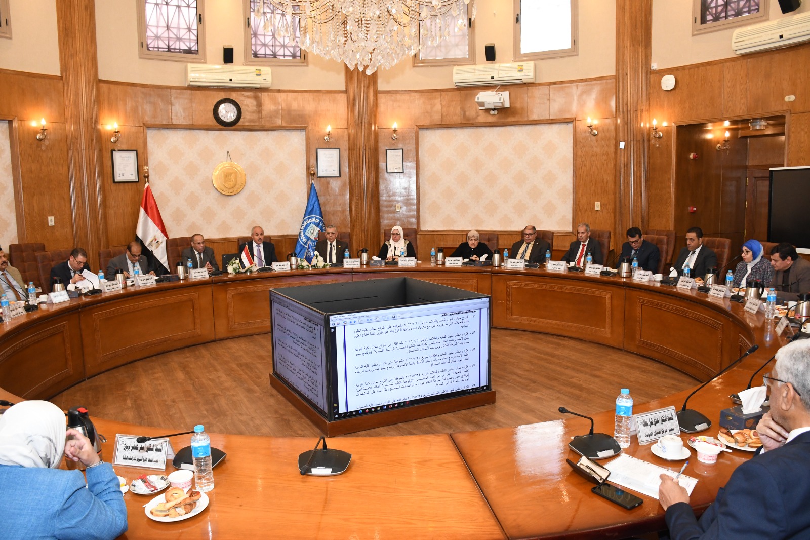 IMG 20260331 WA0056 جامعة قناة السويس جامعة قناة السويس تستعرض إنجازاتها الدولية وتكشف خطة التحول الرقمي وترشيد الطاقة موقع في الجامعة