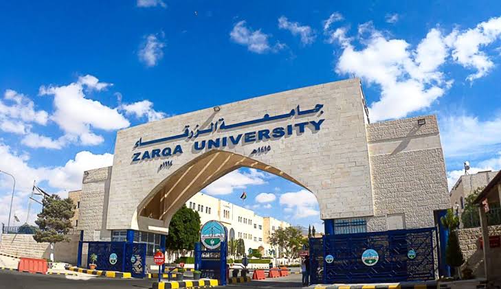 IMG 4530 جامعة العبور للعلوم والتكنولوجيا جامعة الزرقاء بالأردن تعلن حاجتها لأعضاء هيئة التدريس.. التفاصيل ورابط التقديم موقع في الجامعة