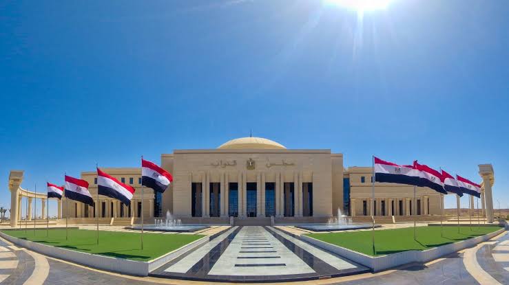 IMG 5345 الأرصاد تعلن تفاصيل طقس الأربعاء وتحسم مصير الدراسة البرلمان يبحث إنشاء مدارس جديدة لدعم التعليم بالمحافظات اليوم موقع في الجامعة