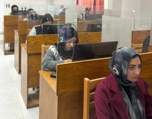 بمشاركة 93 دارسًا.. معهد كونفوشيوس بجامعة قناة السويس ينظم اختبارات اللغة الصينية 3 IMG ٢٠٢٦٠٣٢٣ ١٦١٤٥٢ معهد كونفوشيوس بجامعة قناة السويس بمشاركة 93 دارسًا.. معهد كونفوشيوس بجامعة قناة السويس ينظم اختبارات اللغة الصينية موقع في الجامعة