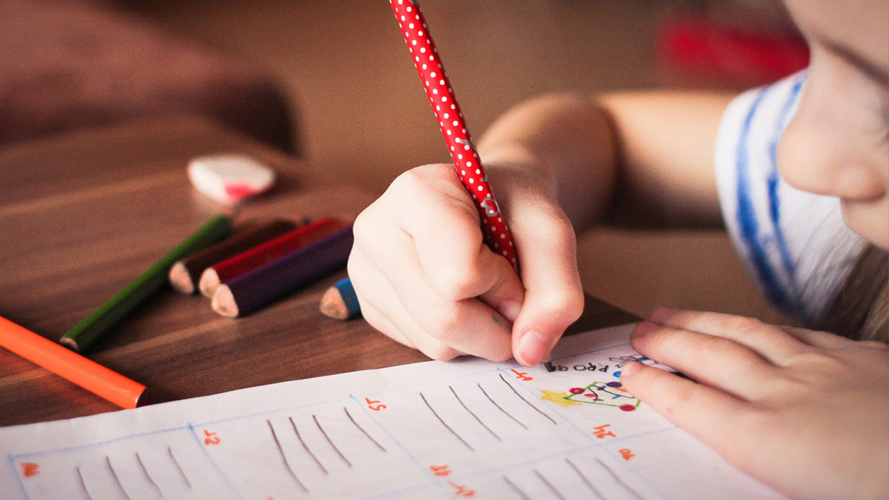 ​بين التحصيل والتقييم.. خارطة طريق ذكية للتعامل مع "التقييمات الأسبوعية" في رمضان 2026