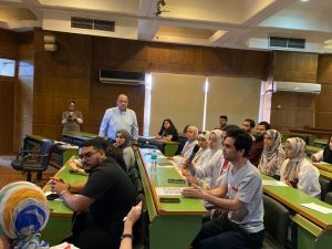 086c1160 5f46 4f23 8dd3 f566e7323c38 تطوير التعليم الطبي بجامعة القاهرة خطوة جديدة لتطوير التعليم الطبي بجامعة القاهرة.. تفاصيل اجتماع قصر العيني موقع في الجامعة