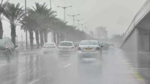 17058702170 الأرصاد تحذر من طقس غدًا الثلاثاء الأرصاد تحذر من طقس غدًا الثلاثاء: رياح قوية وأمطار رعدية متوقعة موقع في الجامعة