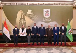 تعاون مرتقب بين جامعة القاهرة والبورصة المصرية 
