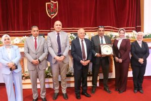 نقيب المعلمين يشهد حفل إطلاق رقمنة المعاهد القومية