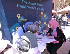 أكثر من 130 مؤسسة تشارك.. طب قصر العيني تواصل فعاليات ملتقى التوظيف والتدريب بجامعة القاهرة 5 1776782033215 طب قصر العيني تواصل فعاليات ملتقى التوظيف أكثر من 130 مؤسسة تشارك.. طب قصر العيني تواصل فعاليات ملتقى التوظيف والتدريب بجامعة القاهرة موقع في الجامعة