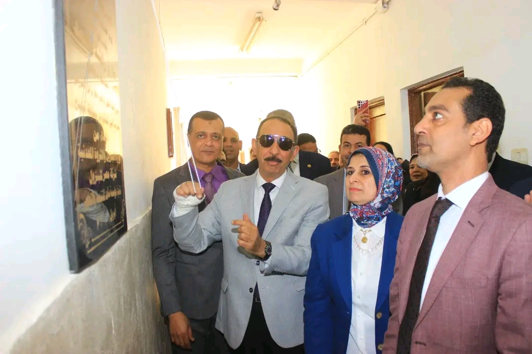 محافظ سوهاج يفتتح المعمل الرقمي بمدرسةالنور للمكفوفين