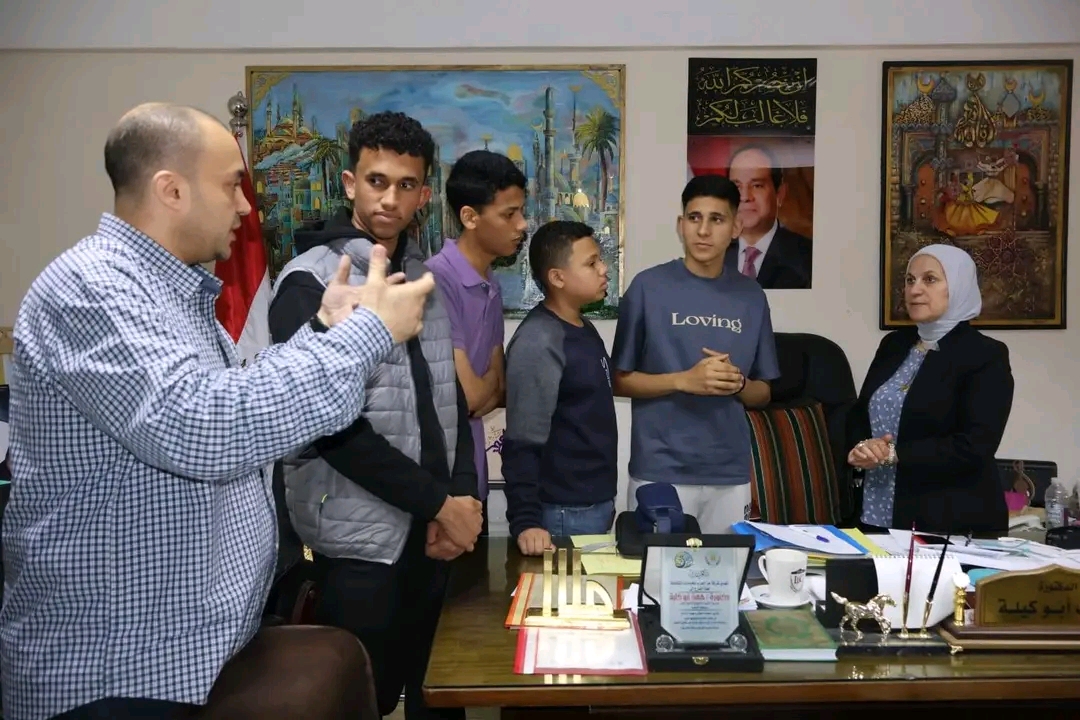 فكرة طلابية تتحول لمشروع داخل تعليم القاهرة