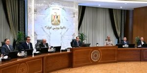 الحكومة تقر استمرار العمل عن بُعد يوم الأحد طوال مايو 2026 2 استمرار العمل عن بُعد يوم الأحد طوال مايو 2026