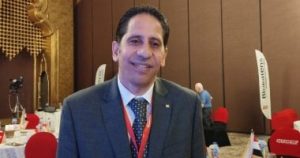 أستاذ أمراض القلب بجامعة القاهرة: الأمراض غير السارية تتسبب في 85% من الوفيات بمصر والسمنة والتدخين أبرز العوامل 2 الدكتور مجدي عبدالحميد أستاذ أمراض القلب بجامعة القاهرة