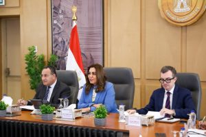 المبادرة الوطنية للمشروعات الذكية الخضراء: منصة لتعليم الشباب ريادة الأعمال البيئية 5 248d3c42 0c10 4007 bd21 15cd8a3b7924 المبادرة الوطنية للمشروعات الذكية المبادرة الوطنية للمشروعات الذكية الخضراء: منصة لتعليم الشباب ريادة الأعمال البيئية موقع في الجامعة