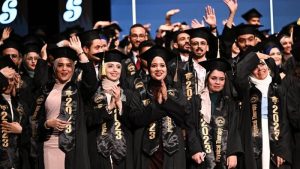كيف تحصل على موافقة لتنظيم حفل تخرج؟.. إليك خريطة ضوابط الجامعات الجديدة 4 كيف تحصل على موافقة لتنظيم حفل تخرج
