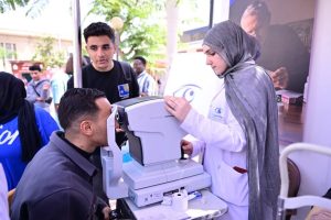 قافلة طبية مجانية للعيون بجامعة القاهرة لخدمة الطلاب والعاملين وأعضاء هيئة التدريس 2 قافلة طبية مجانية للعيون بجامعة القاهرة لخدمة الطلاب والعاملين وأعضاء هيئة التدريس