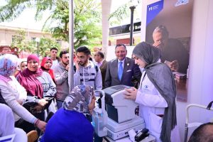 FB IMG 1775026545965 قافلة طبية مجانية للعيون بجامعة القاهرة قافلة طبية مجانية للعيون بجامعة القاهرة لخدمة الطلاب والعاملين وأعضاء هيئة التدريس موقع في الجامعة