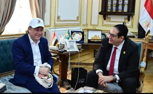 جامعة القاهرة تعزز حضورها الدولي بشراكة استراتيجية جديدة مع جامعة بوتسدام الألمانية 2 جامعة القاهرة تعزز حضورها الدولي بشراكة استراتيجية جديدة مع جامعة بوتسدام الألمانية