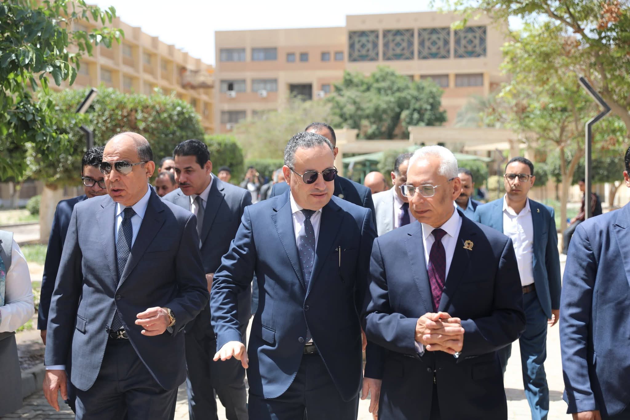 FB IMG 1775561754492 جامعة تكنولوجية جديدة وزير التعليم العالي يتفقد جامعة المنيا التكنولوجية ويؤكد بدء الدراسة 2026/2027 لتأهيل كوادر متخصصة لسوق العمل موقع في الجامعة