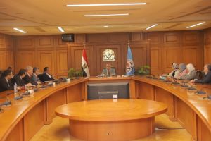 رئيس جامعة السويس: خطة لتحديث البرامج الدراسية وفتح تخصصات جديدة لمواكبة سوق العمل 2 رئيس جامعة السويس: خطة لتحديث البرامج الدراسية وفتح تخصصات جديدة لمواكبة سوق العمل