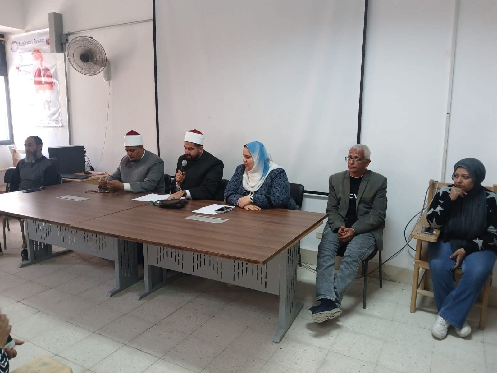 FB IMG 1775581730529 جامعة السويس تنظم ندوات لتعزيز الانتماء الوطني جامعة السويس تنظم ندوات لتعزيز الانتماء الوطني وتصحيح المفاهيم الدينية موقع في الجامعة