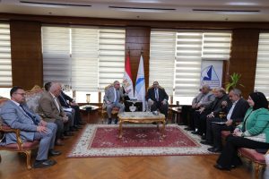 لتسريع التنفيذ.. رئيس جامعة كفر الشيخ يلتقي رئيس الشركة الوطنية لمتابعة مشروع المدينة الطبية 6 FB IMG 1775925319500 رئيس جامعة كفر الشيخ لتسريع التنفيذ.. رئيس جامعة كفر الشيخ يلتقي رئيس الشركة الوطنية لمتابعة مشروع المدينة الطبية موقع في الجامعة