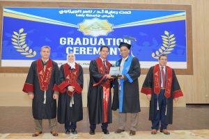 FB IMG 1776011303693 رئيس جامعة بنها رئيس جامعة بنها يشهد حفل تخرج الدراسات العليا: نراهن على مخرجات البحث العلمي لبناء المستقبل موقع في الجامعة
