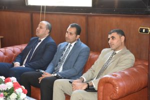 FB IMG 1776026913750 رئيس جامعة مدينة السادات يتابع استعدادات امتحانات رئيس جامعة مدينة السادات يتابع استعدادات امتحانات «حقوق» ويوجه بتوفير بيئة مناسبة للطلاب موقع في الجامعة